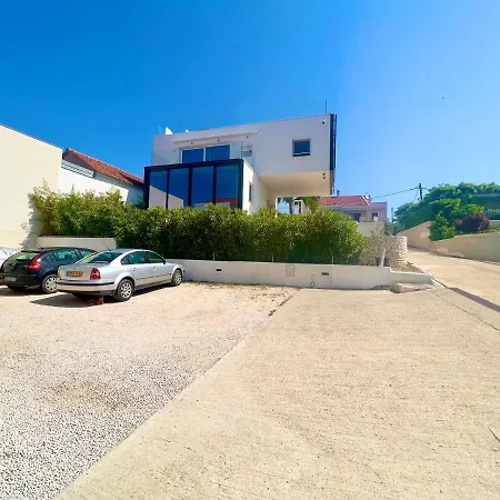 Apartman Romanca 1 - Diklo Zadar